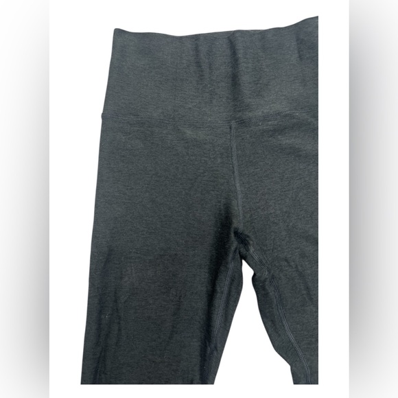 Vuori Clean Elevation Leggings - Picture 10 of 14